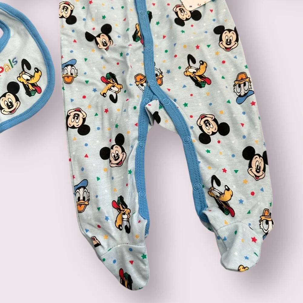 NWT Disney Baby Mickey Mouse Best Pals Light Blue Footies With Bib Size 0-3 Mon